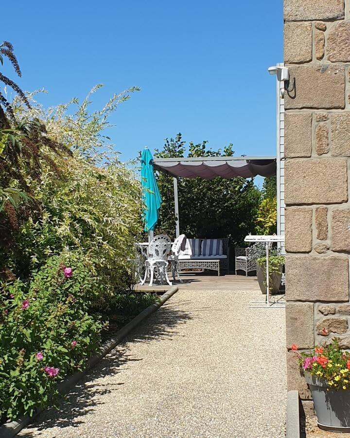 Gite D'Anne Et Ulysse Sept-Freres Bagian luar foto