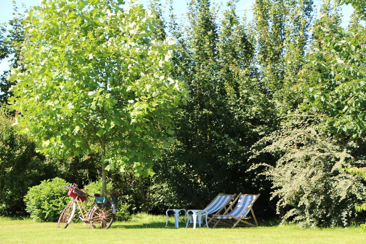 Gite D'Anne Et Ulysse Sept-Freres Bagian luar foto